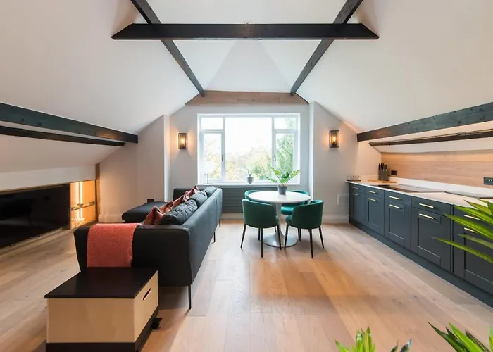 Host & Stay - Pilgrims Rest