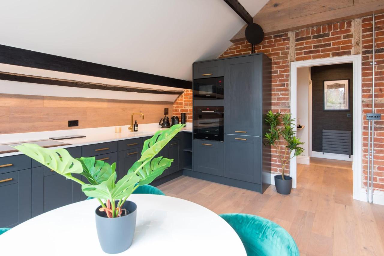 Apartment Host & - Pilgrims Rest Canterbury